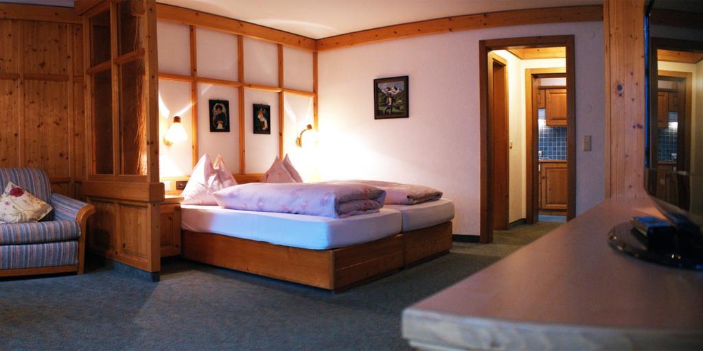 קפרון Hotel-Gasthof "Zur Muehle" חדר תמונה